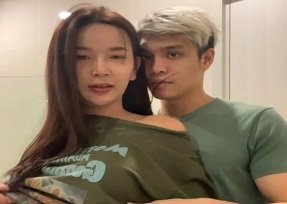 sex đàn ông thủ dâm Thác loạn xả đồ chơi tập thể với 4 em gái